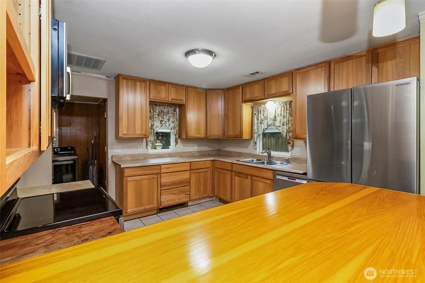Property photo for 335 N Madison Street, Monroe photo 19