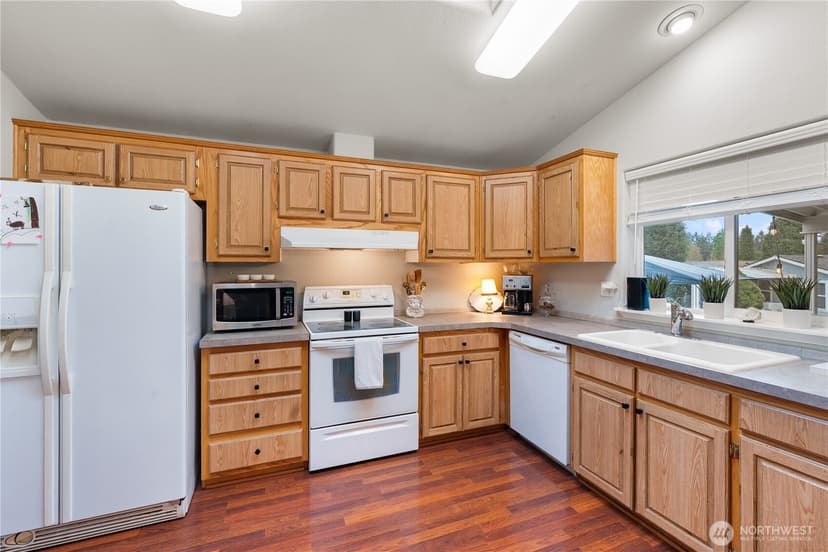 Property photo for 23825 15th Ave SE #40, Bothell photo 11