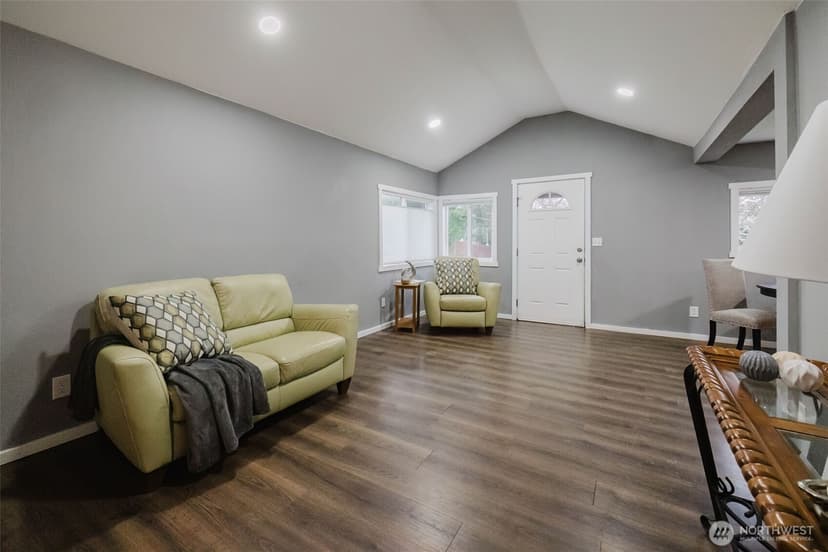 Property photo for 2805 NE Bowen Street, Bremerton photo 6