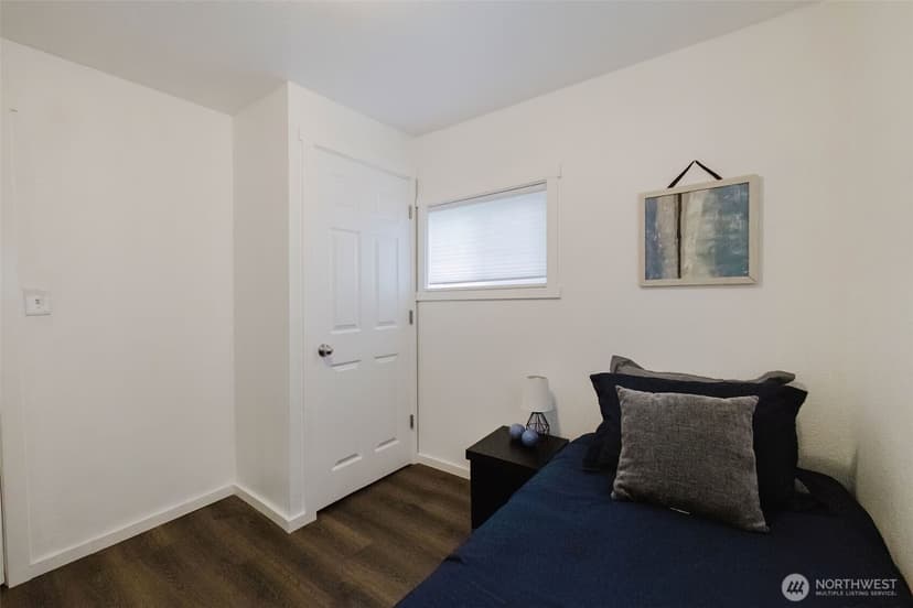 Property photo for 2805 NE Bowen Street, Bremerton photo 22