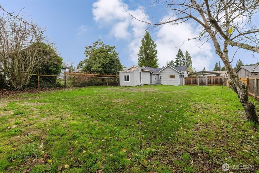 Property photo for 2805 NE Bowen Street, Bremerton photo 34