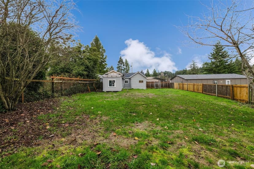 Property photo for 2805 NE Bowen Street, Bremerton photo 39