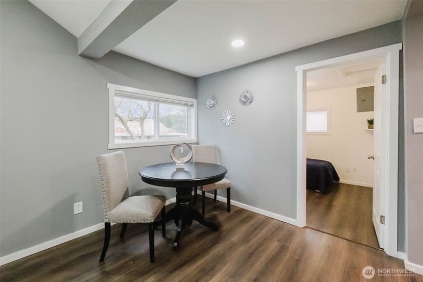 Property photo for 2805 NE Bowen Street, Bremerton photo 10
