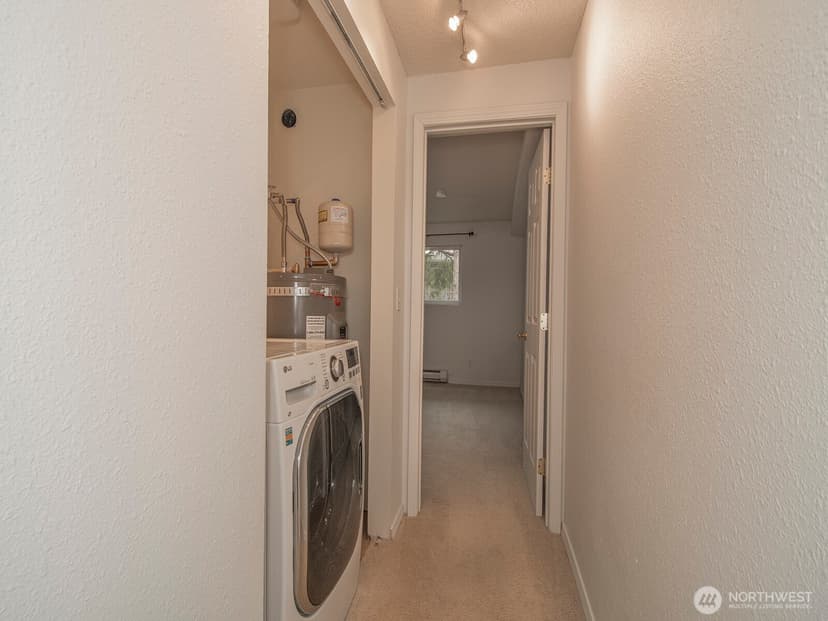 Property photo for 14527 NE 40th Street #G204, Bellevue photo 14