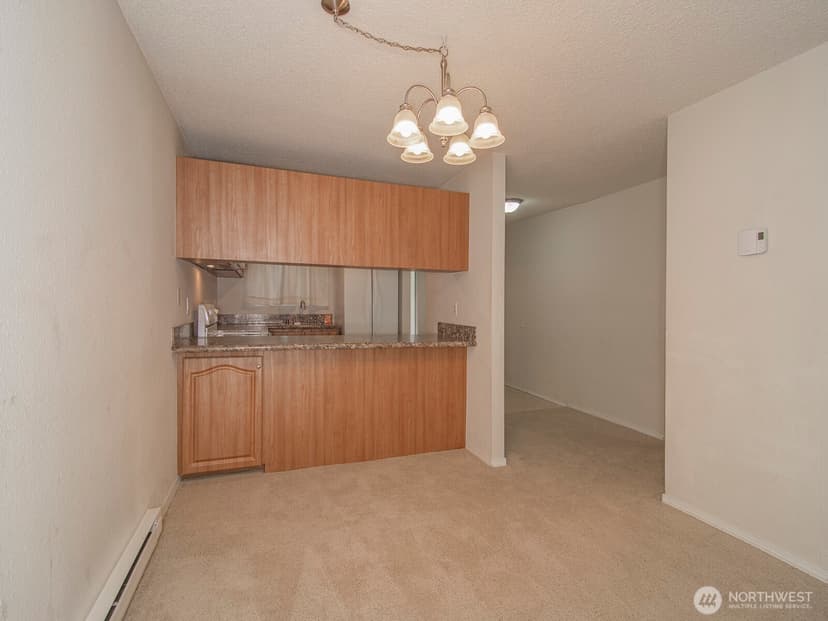 Property photo for 14527 NE 40th Street #G204, Bellevue photo 4
