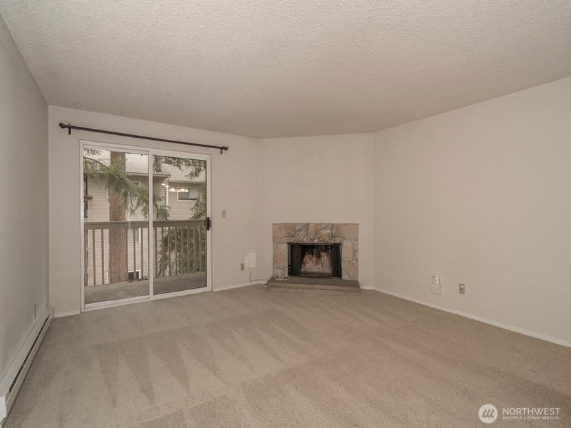 Property photo for 14527 NE 40th Street #G204, Bellevue photo 7