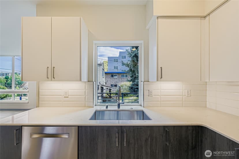 Property photo for 5111 NE Ravenna Ave #A, Seattle photo 8