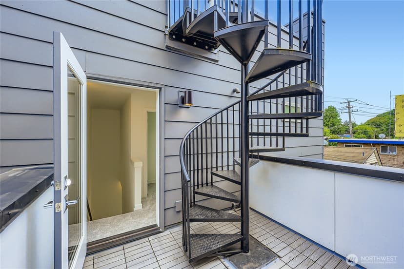 Property photo for 5111 NE Ravenna Ave #A, Seattle photo 14