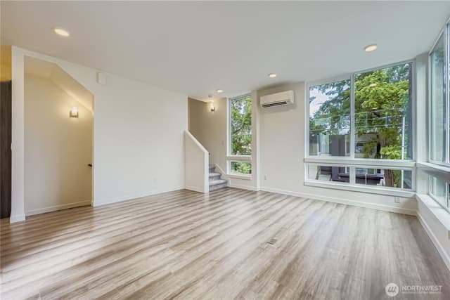 Property photo for 5111 NE Ravenna Ave #A, Seattle photo 5