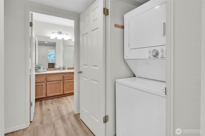 Property photo for 3941 226th Place SE #211, Issaquah photo 28