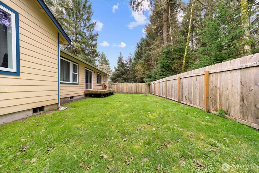 Property photo for 181 Duck Lake Drive NE, Ocean Shores photo 10