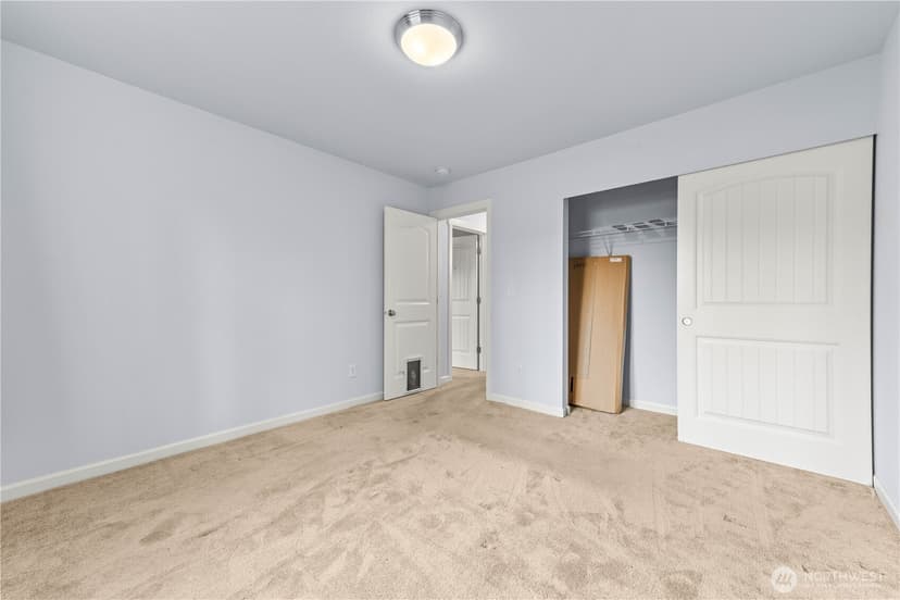 Property photo for 181 Duck Lake Drive NE, Ocean Shores photo 31