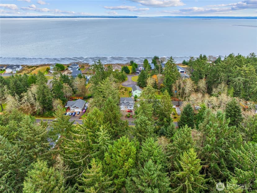 Property photo for 181 Duck Lake Drive NE, Ocean Shores photo 39