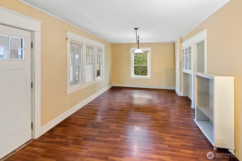 Property photo for 1102 Highland Avenue, Bremerton photo 11