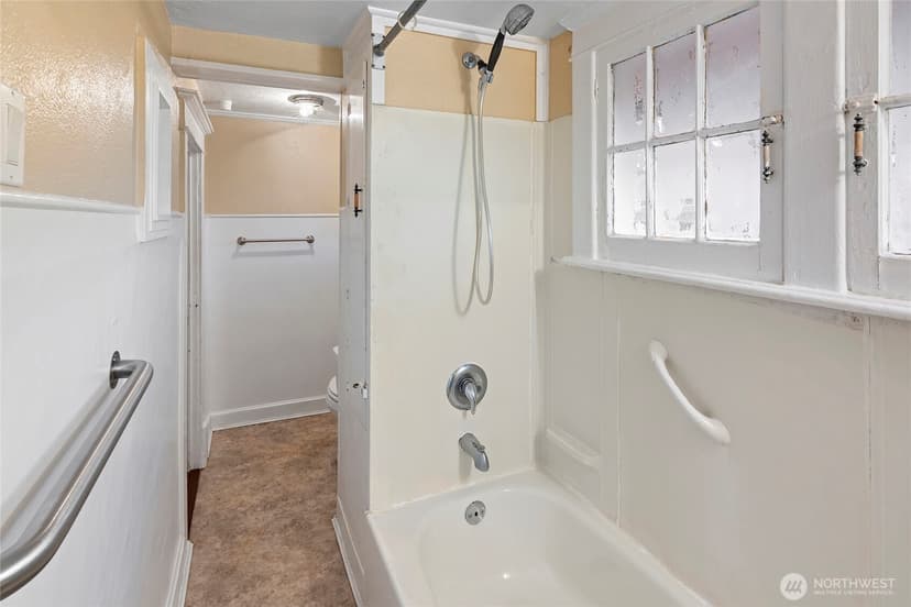 Property photo for 1102 Highland Avenue, Bremerton photo 22