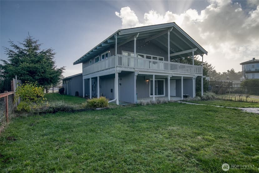 Property photo for 373 Sand Dune Avenue NW, Ocean Shores photo 27