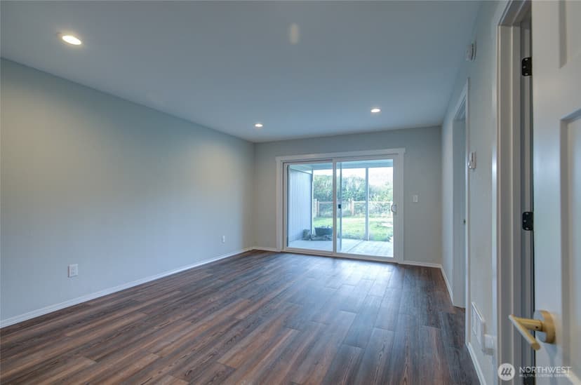 Property photo for 373 Sand Dune Avenue NW, Ocean Shores photo 5