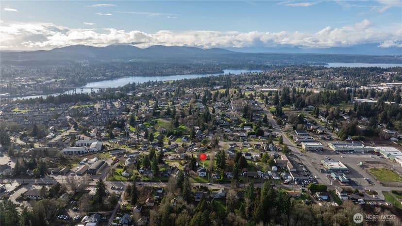 Property photo for 2609 Perry Avenue, Bremerton photo 35