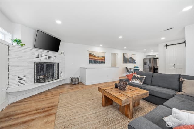 Property photo for 409 N Cedar Street, Chelan photo 5