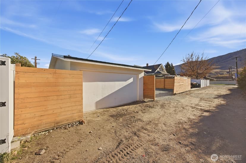 Property photo for 409 N Cedar Street, Chelan photo 29