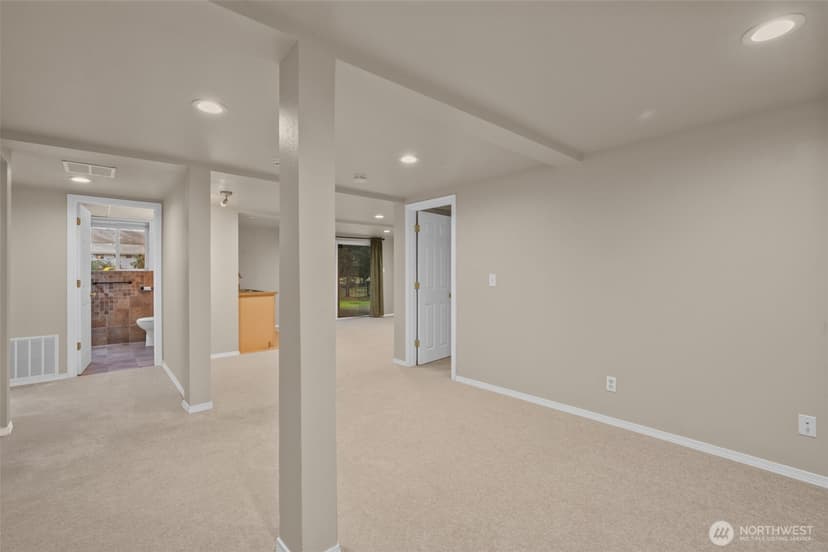 Property photo for 9901 59th Avenue Ct E, Puyallup photo 23