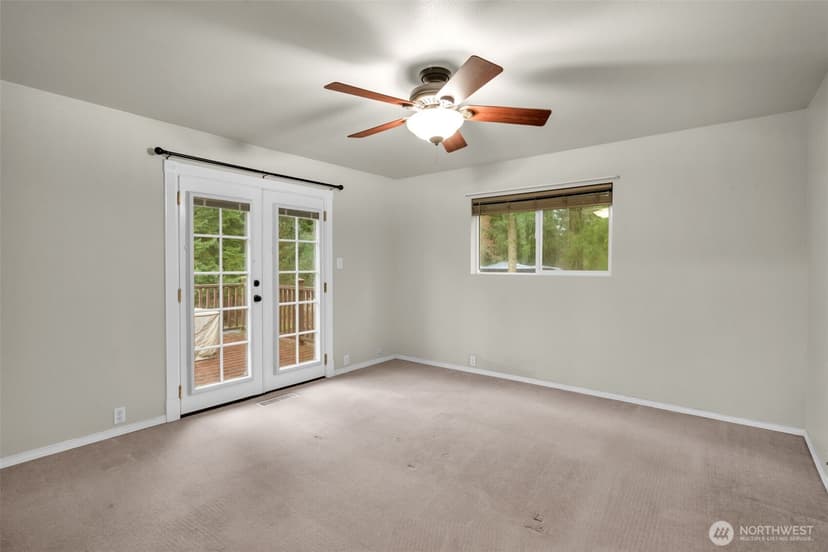 Property photo for 9901 59th Avenue Ct E, Puyallup photo 11