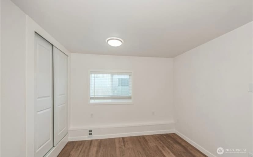 Property photo for 18501 52nd Avenue W #31, Lynnwood photo 9