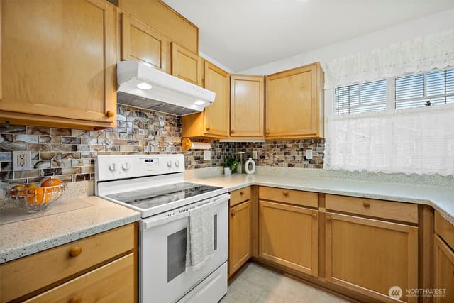 Property photo for 6117 Isaac Avenue SE #E, Auburn photo 5