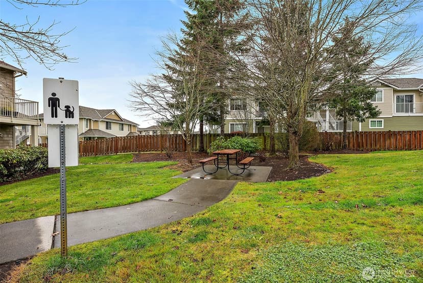 Property photo for 6117 Isaac Avenue SE #E, Auburn photo 15