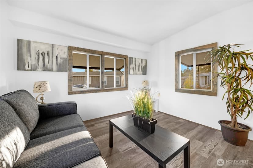 Property photo for 14322 Admiralty Way #8, Lynnwood photo 8