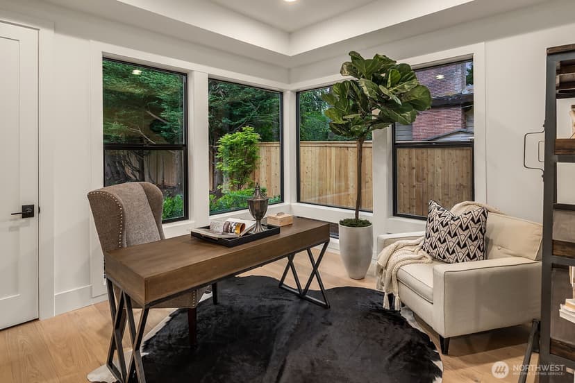 Property photo for 13408 NE 47th Street, Bellevue photo 16