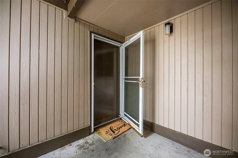 Property photo for 4705 176th Street SW #B1, Lynnwood photo 22