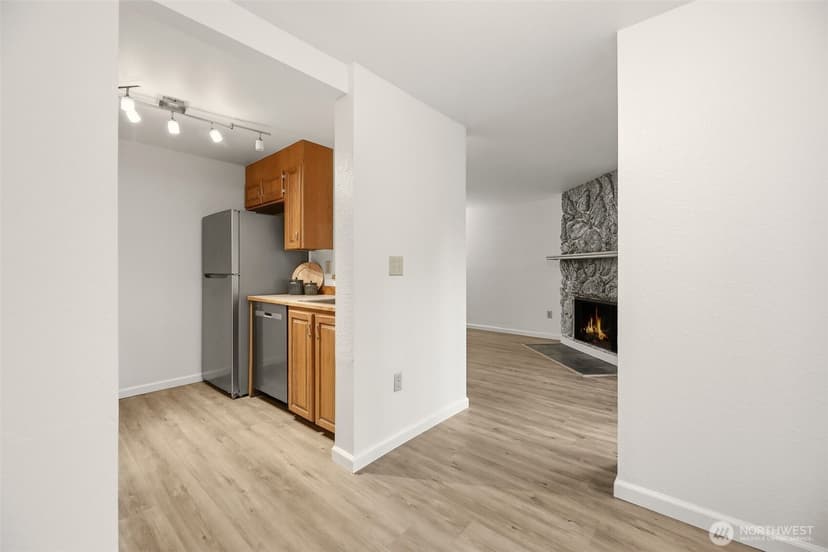Property photo for 4705 176th Street SW #B1, Lynnwood photo 8