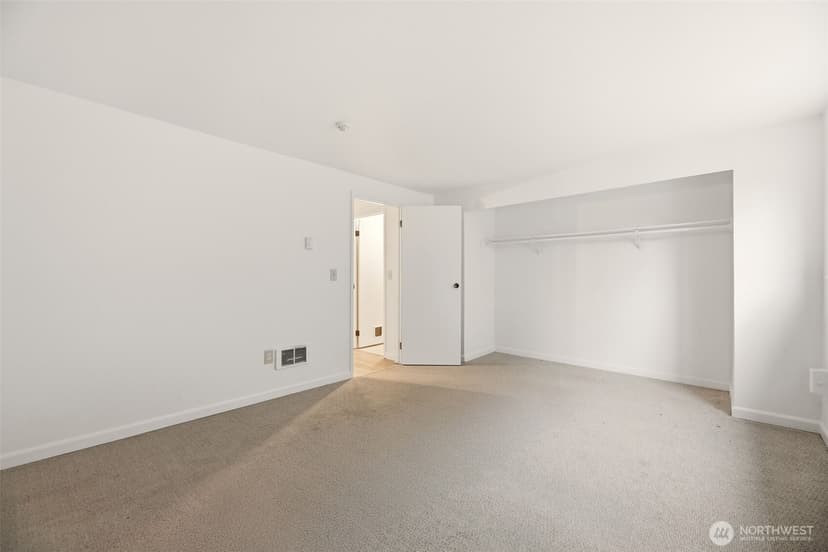Property photo for 4705 176th Street SW #B1, Lynnwood photo 16
