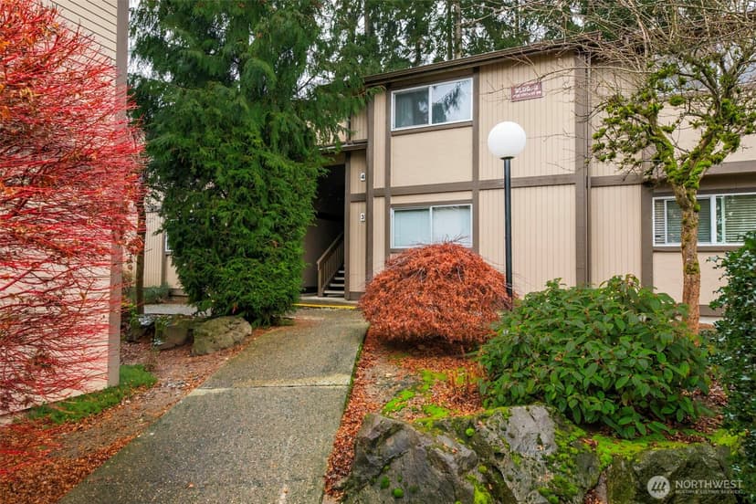 Property photo for 4705 176th Street SW #B1, Lynnwood photo 37
