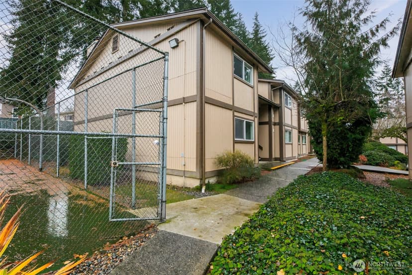 Property photo for 4705 176th Street SW #B1, Lynnwood photo 35
