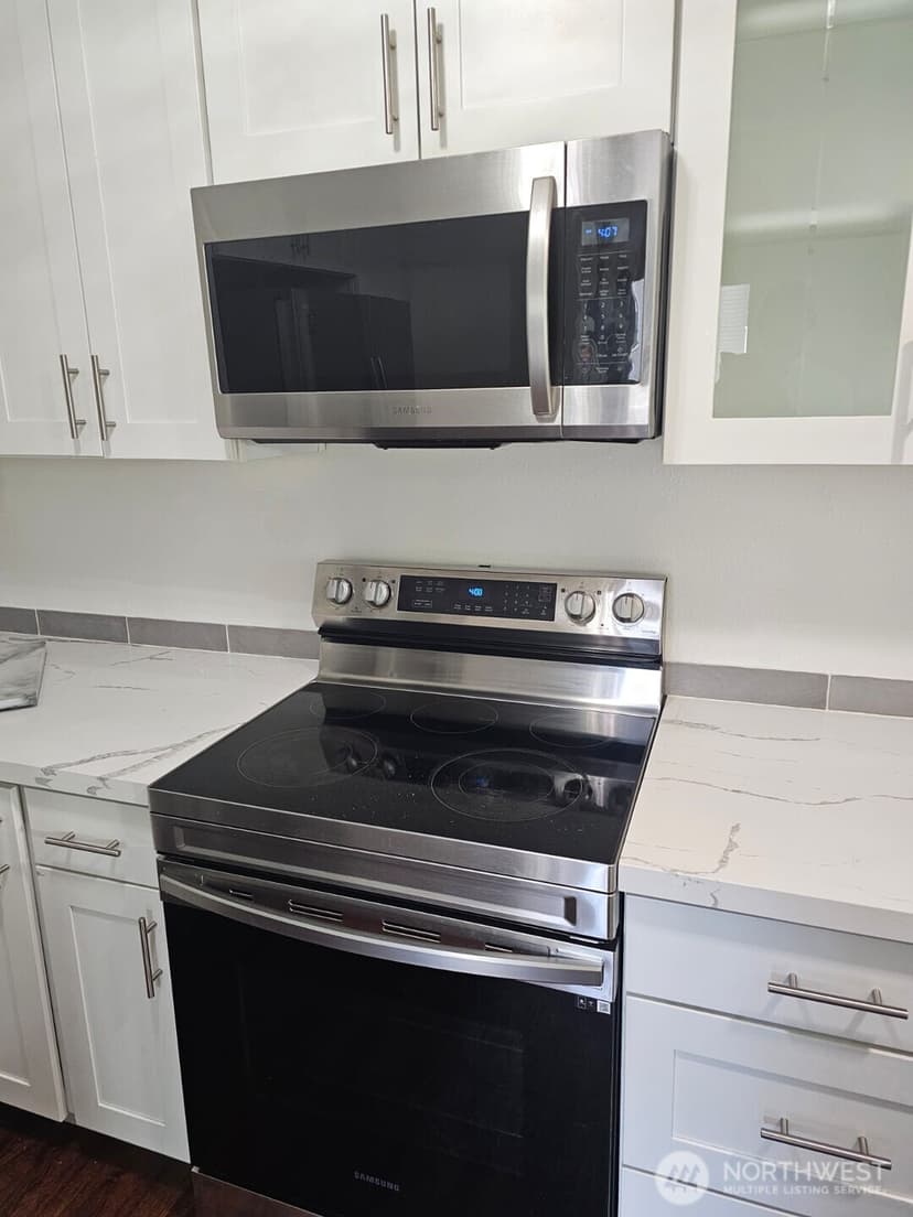 Property photo for 24758 45th Place S, Kent photo 6