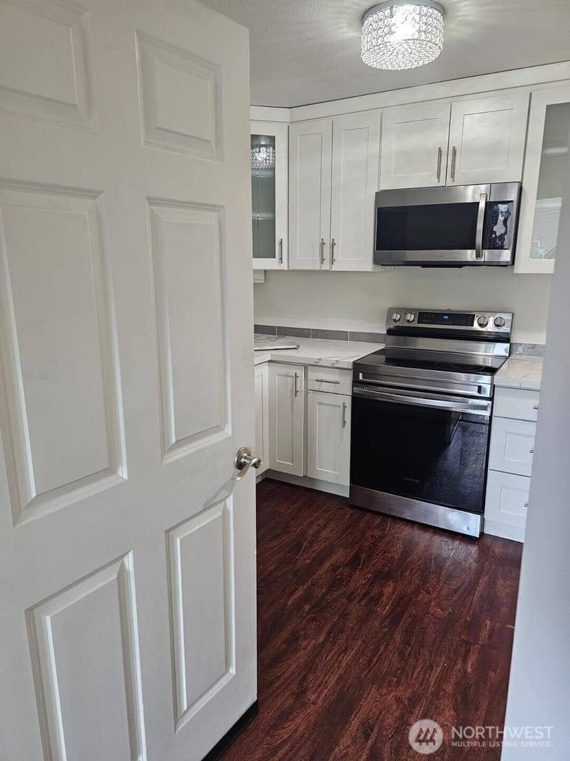 Property photo for 24758 45th Place S, Kent photo 17
