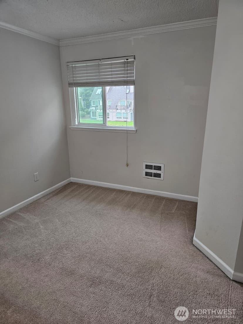 Property photo for 24758 45th Place S, Kent photo 21