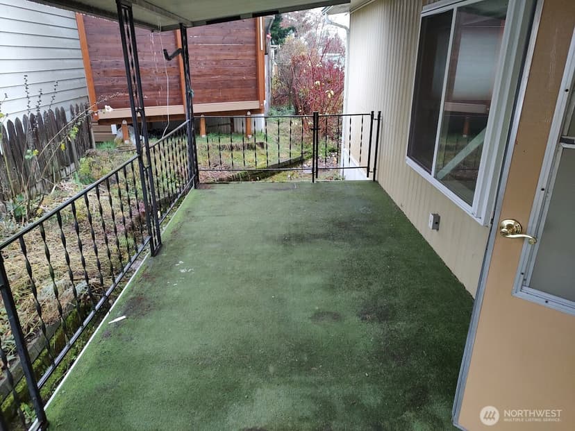 Property photo for 13320 Highway 99 #151, Everett photo 9