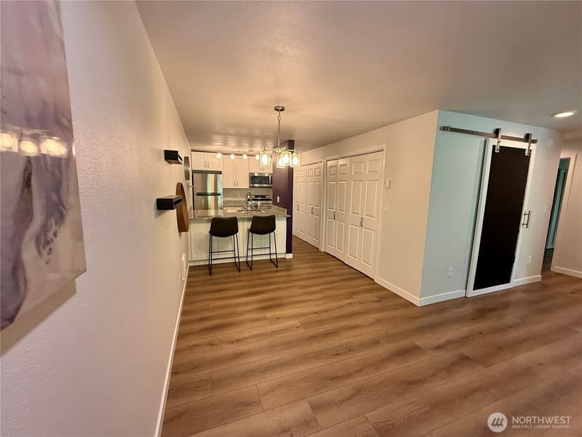Property photo for 526 S 323rd Place #11F, Federal Way photo 11