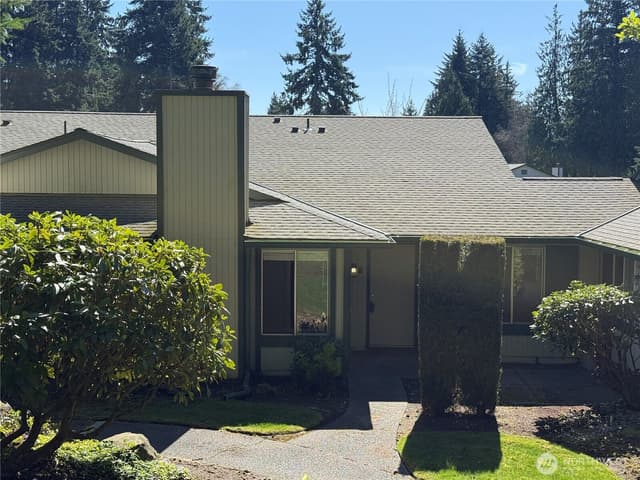 Property photo for 526 S 323rd Place #11F, Federal Way