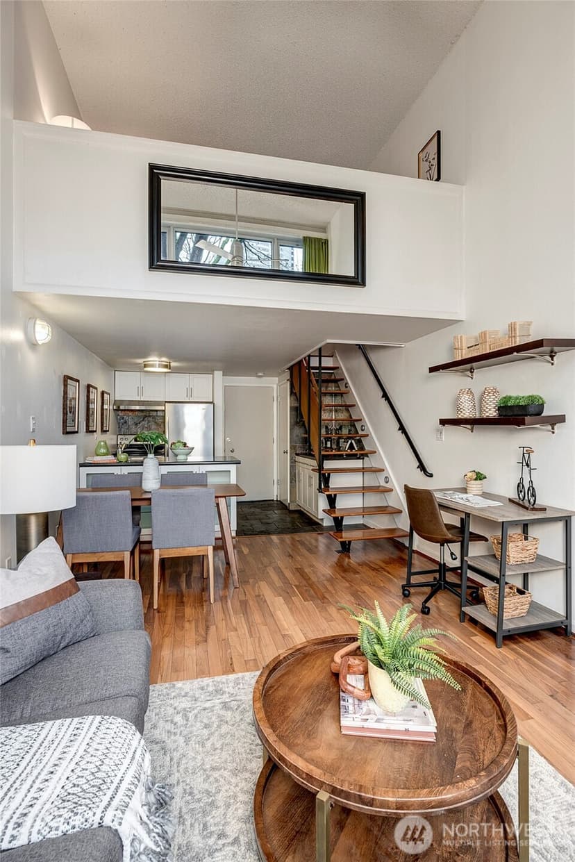 Property photo for 1000 Union Street #202, Seattle photo 16