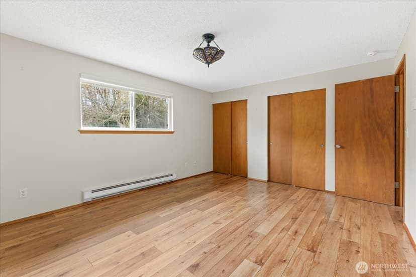 Property photo for 967 Edgecliff Drive, Langley photo 10