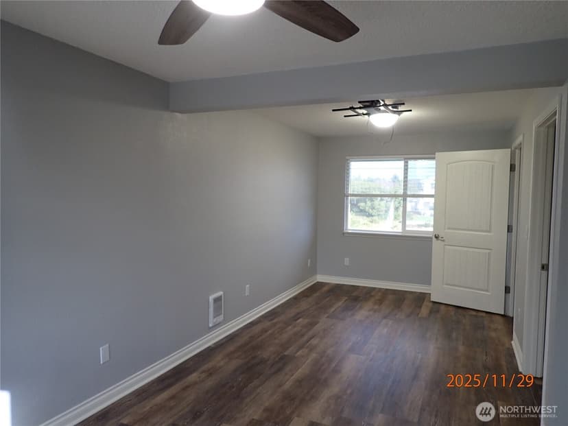 Property photo for 156 Sea Breeze Loop SE, Ocean Shores photo 19