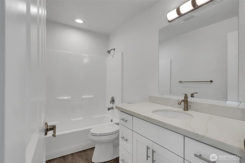 Property photo for 6230 S Langston Road, Seattle photo 15