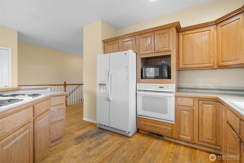 Property photo for 7412 64th Street Ct W, University Place photo 6