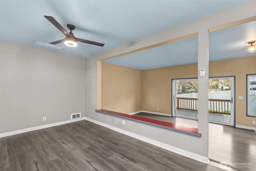 Property photo for 3810 S 158th Street #C2, Tukwila photo 8