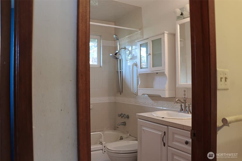 Property photo for 34020 39th Avenue S, Auburn photo 16