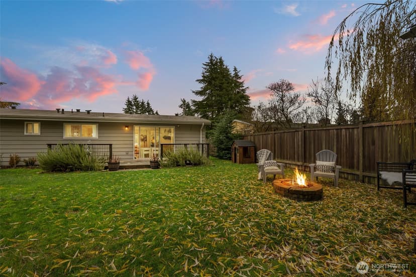 Property photo for 18428 66th Avenue W, Lynnwood photo 36